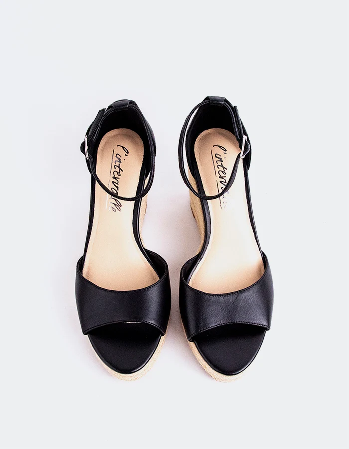 Zaya Black Leather