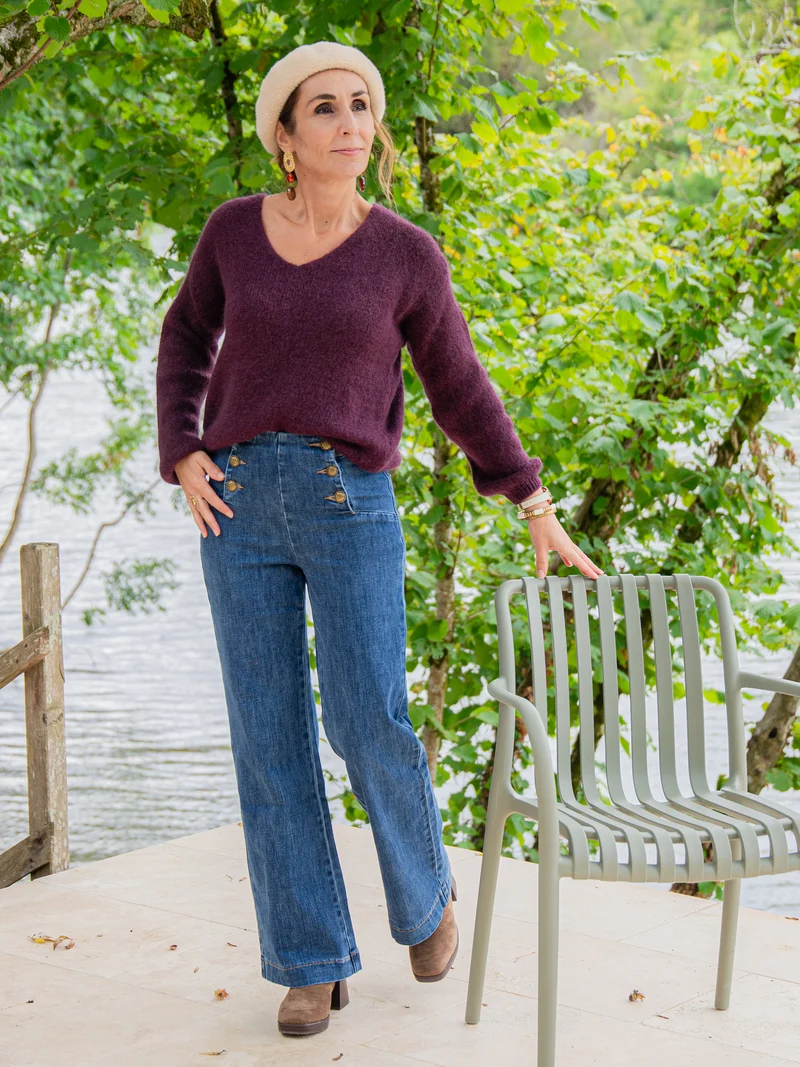 Pull bordeaux en maille col V NADEGE