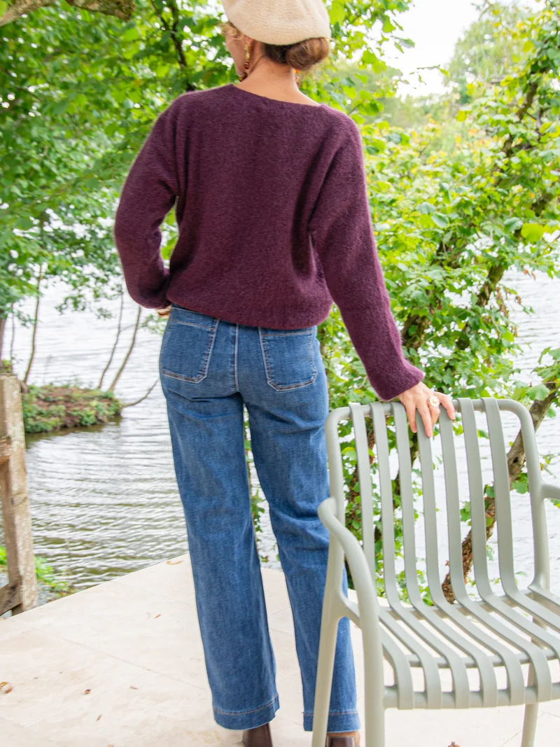 Pull bordeaux en maille col V NADEGE