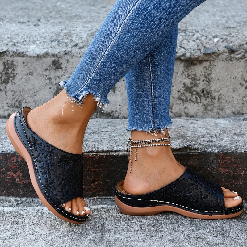 Women's Orthopedic Flip-Flops Style Sandal with Patterns
