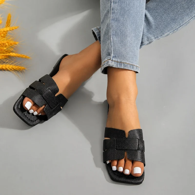 Black and Designer Thong Style Sandal