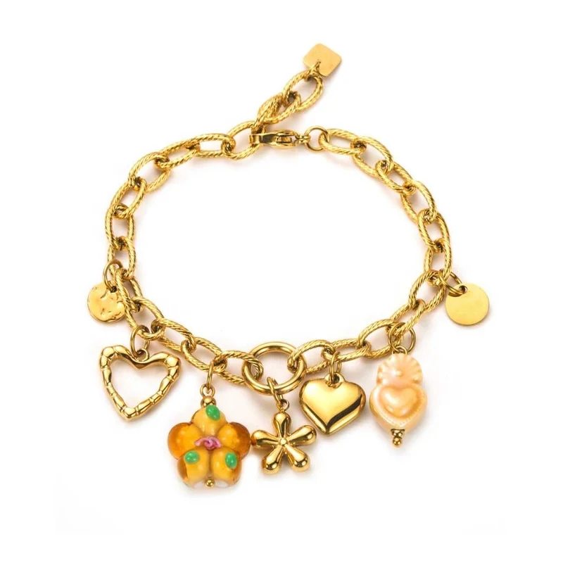 Bracelet doré à maillons avec breloques cœur et fleur en résine orange
