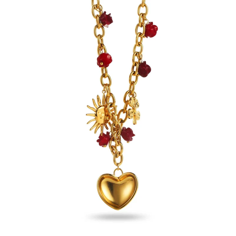Collier doré à maillons avec breloques fleurs rouges, soleil et cœur