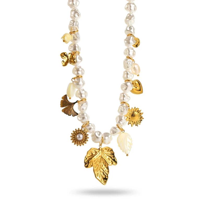 Collier doré en acier inoxydable fausses pierres blanches et breloques dorées