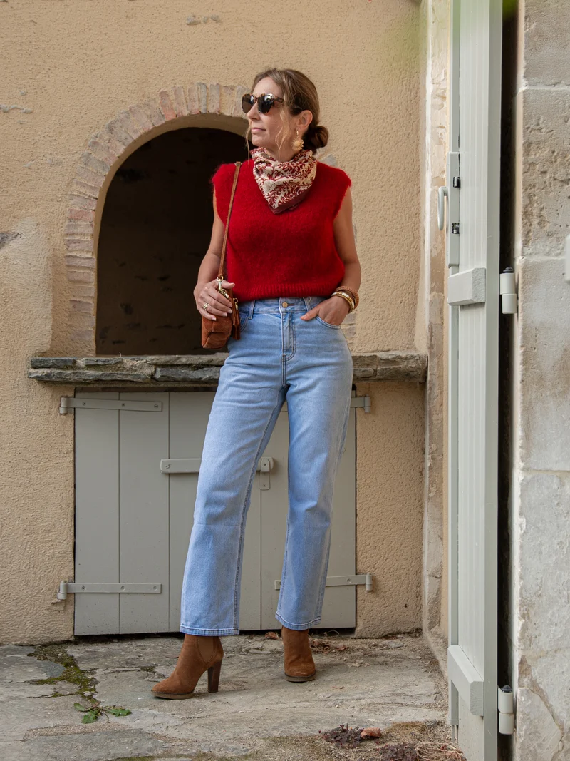 Pull sans manche rouge foncé col rond ARIELLA