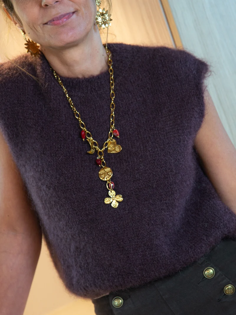 Pull sans manche chocolat col rond ARIELLA