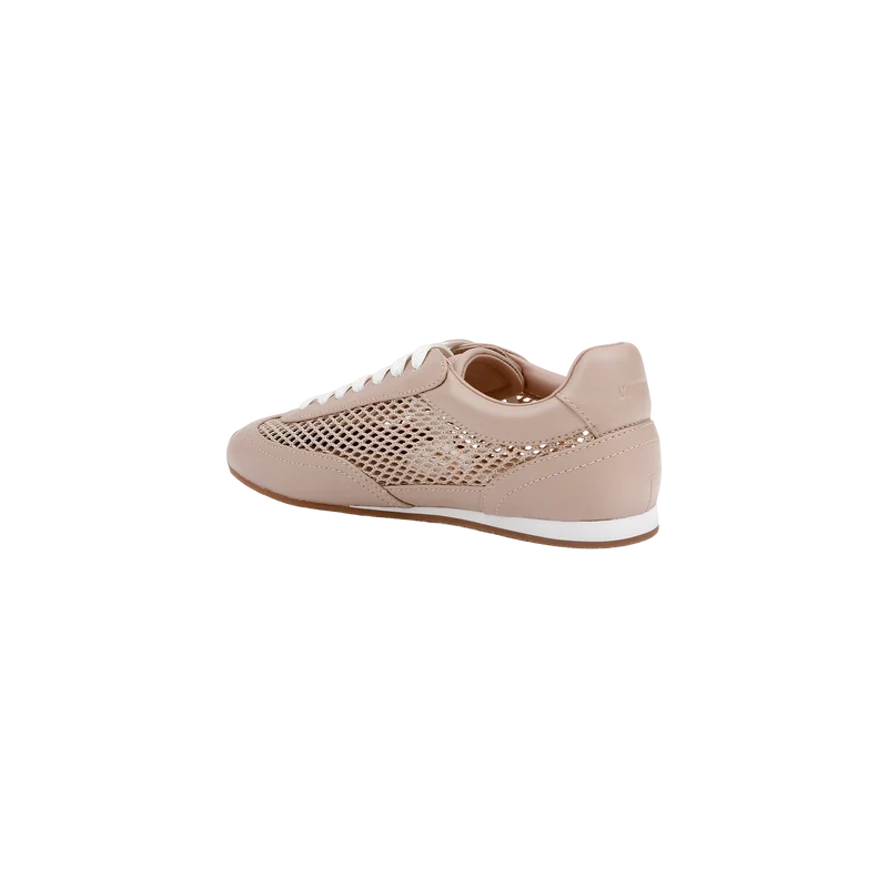 Jarah Sneaker