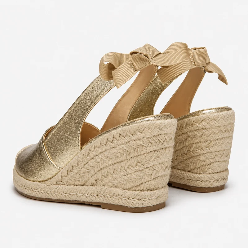 Women's Faux Leather Wedge Sandal with Bow