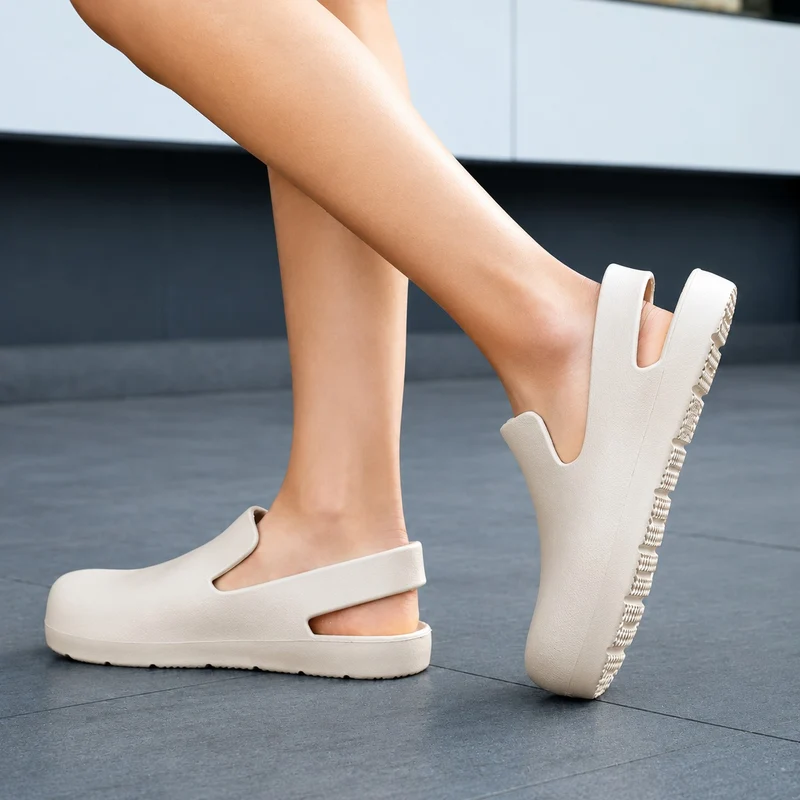 Women's Flexible and Minimalist Clog Sandal