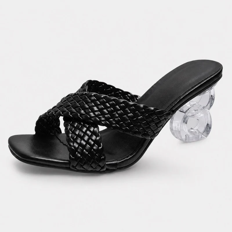 Women's Heeled Sandal with Crossed and Braided Straps