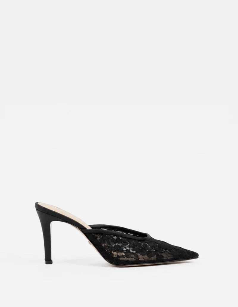 Virelle Black Lace