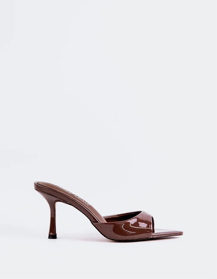 Zandria Taupe Patent