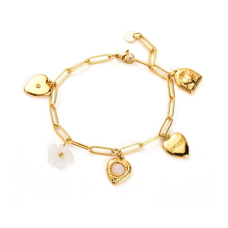 Bracelet doré en acier inoxydable – Chaîne entrelacée avec cœurs et fleur blanche
