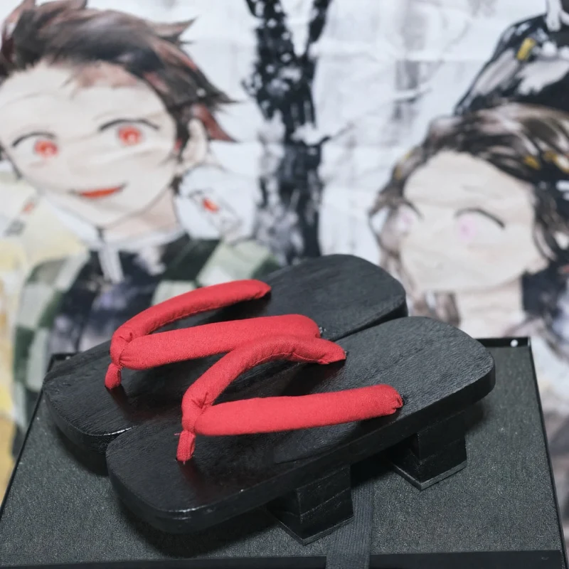 Traditional Japanese Wooden Sandal
