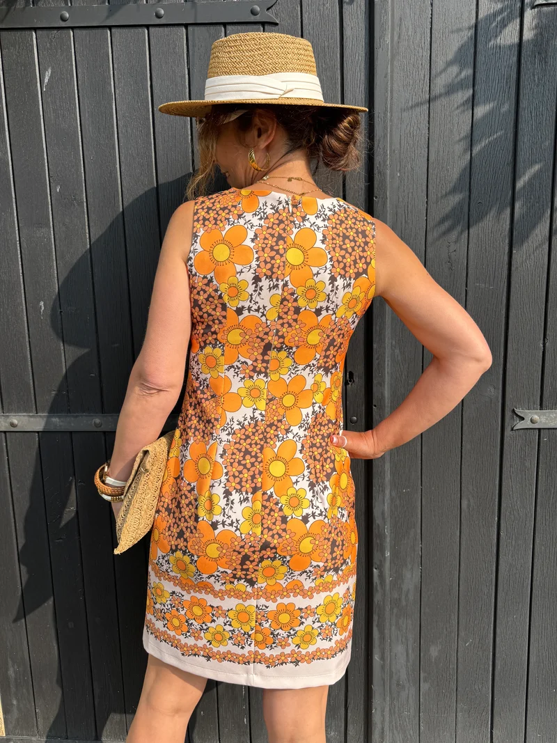 Robe SEVENTIES n°128 jaune et orange Hippocampe