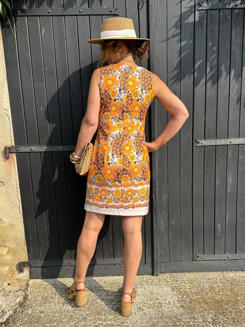 Robe SEVENTIES n°128 jaune et orange Hippocampe