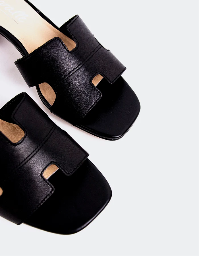 Arcylee Black Leather