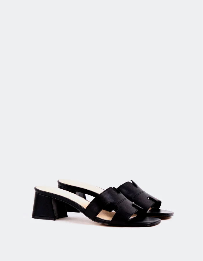 Arcylee Black Leather
