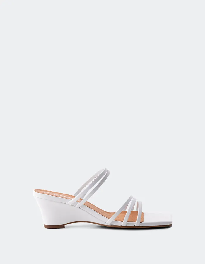 Muelle White Leather
