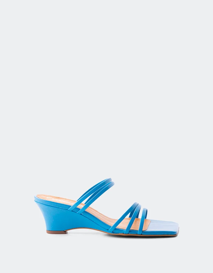 Muelle Blue Leather