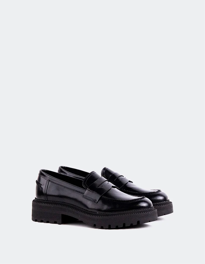 Zhary Black Box Leather