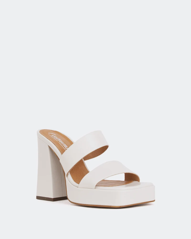 Jinx Off White Leather/Cuir Blanc Cassé