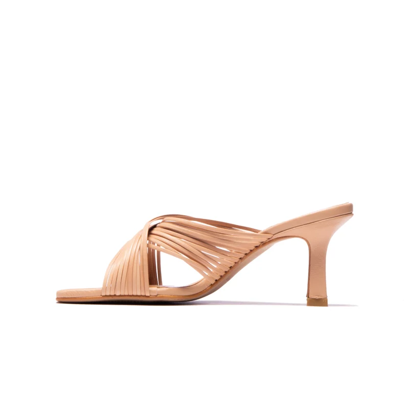 Quella Nude Leather