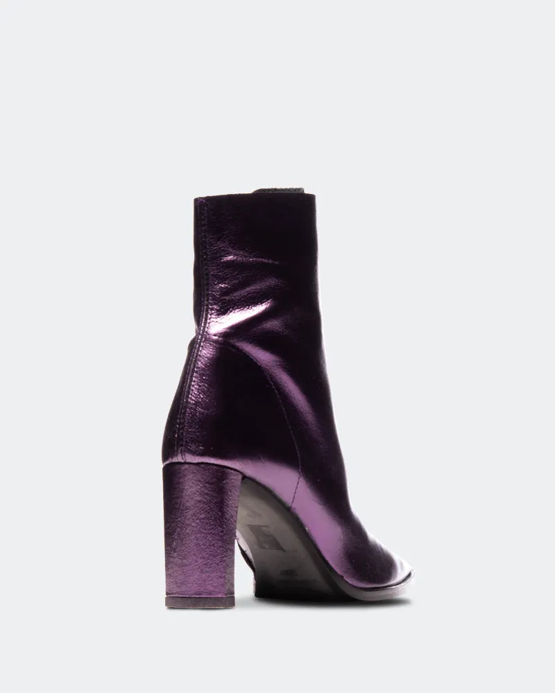 Steinway Purple Metallic