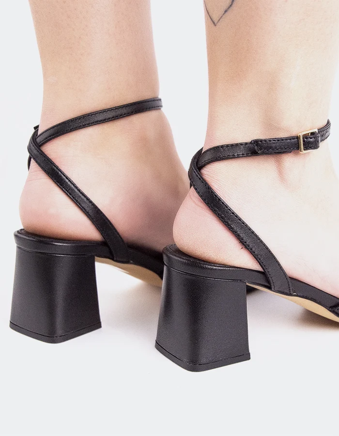 Ziana Black Leather