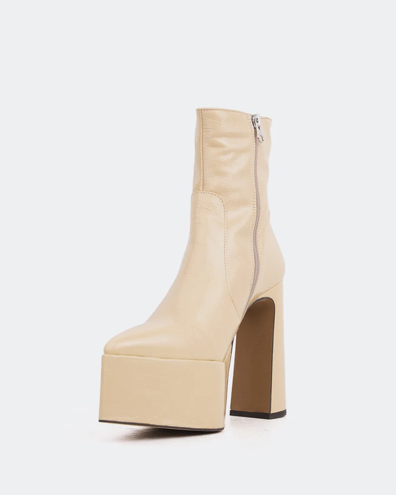Sarov Nude Leather