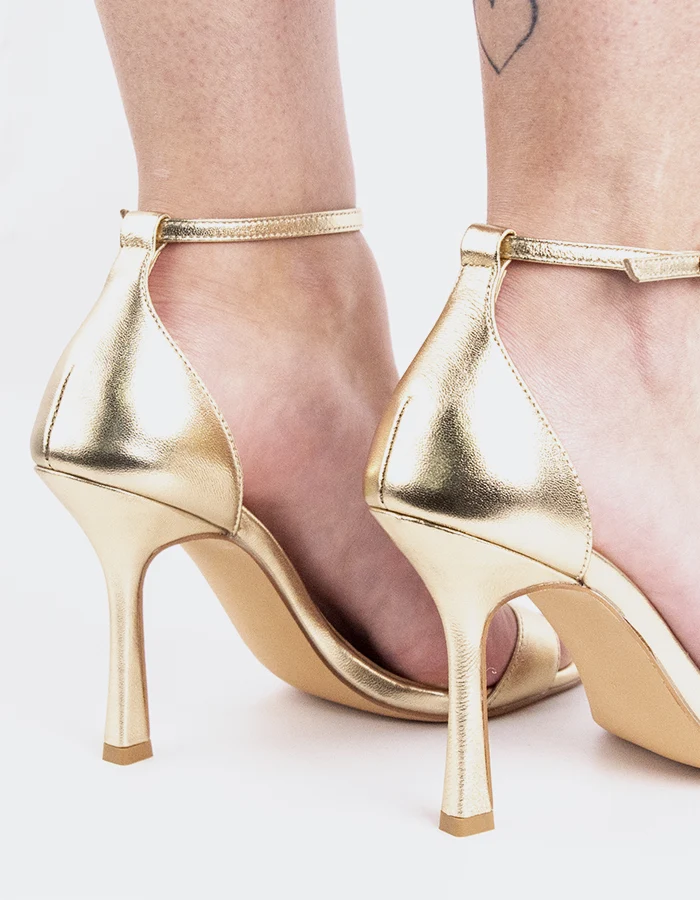 Everest Gold Leather