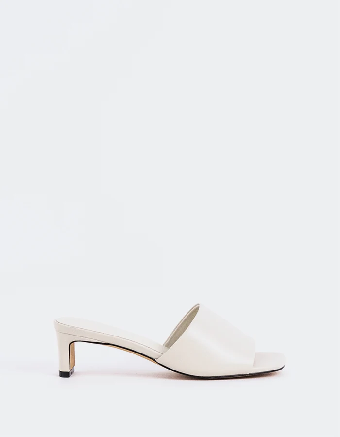 Kyanna Off White Leather