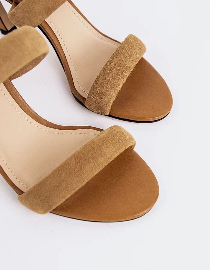 Yrina Camel Suede