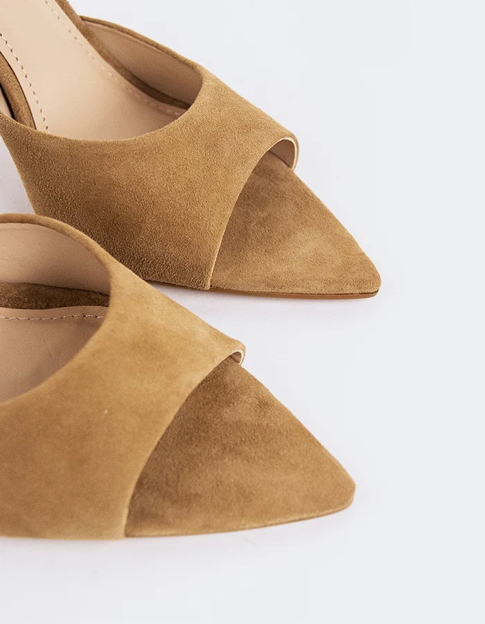 Thelma Camel Suede