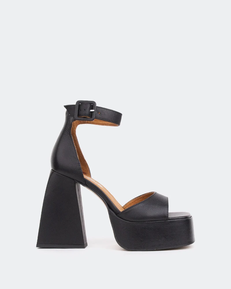 Moore Black Leather