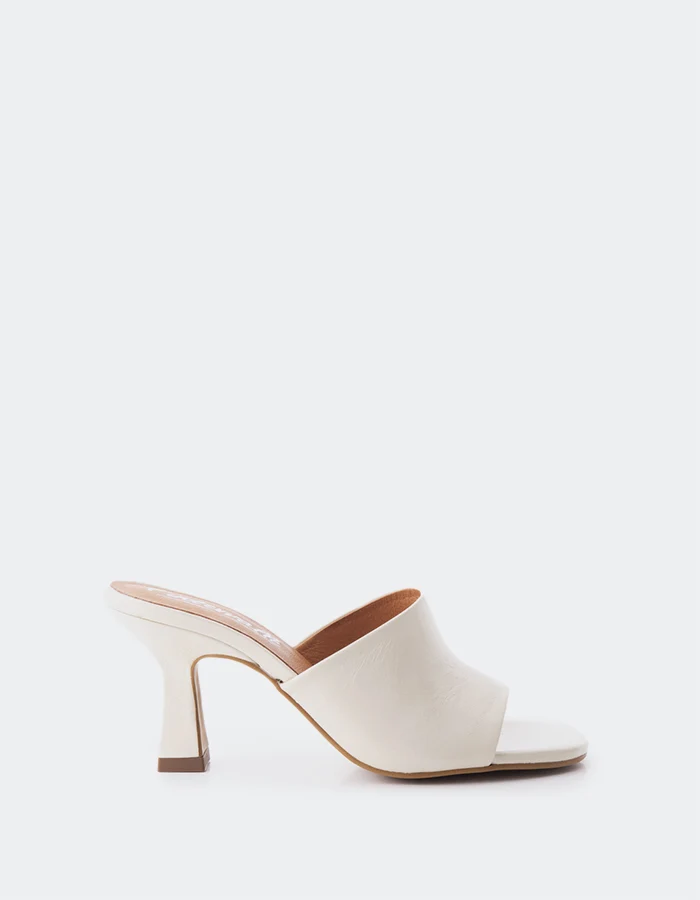 Pinto Off White Leather