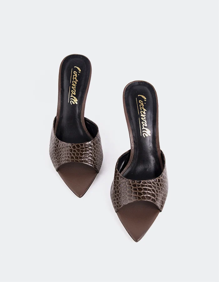 Thelma Brown Croco