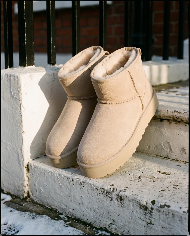 ICY BEIGE