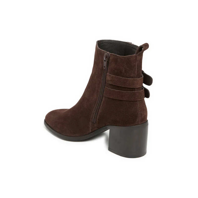 OLIA MARRON