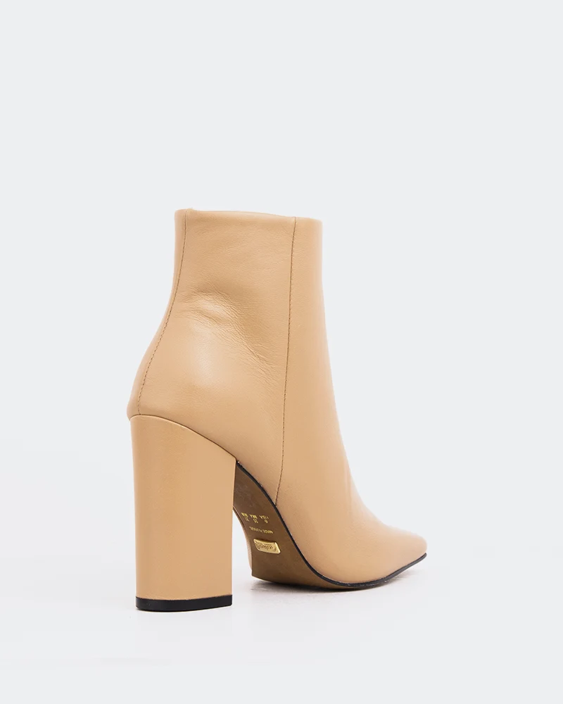 Nesrine Camel Leather