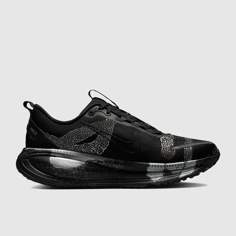 Nike Vomero 18