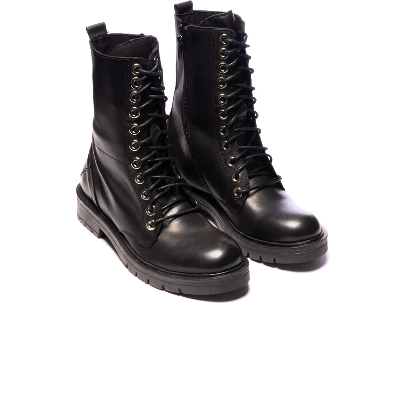 Lisse Black Leather