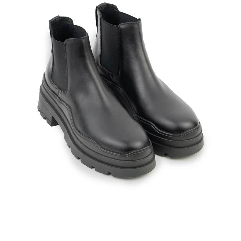 Deauville Black Leather