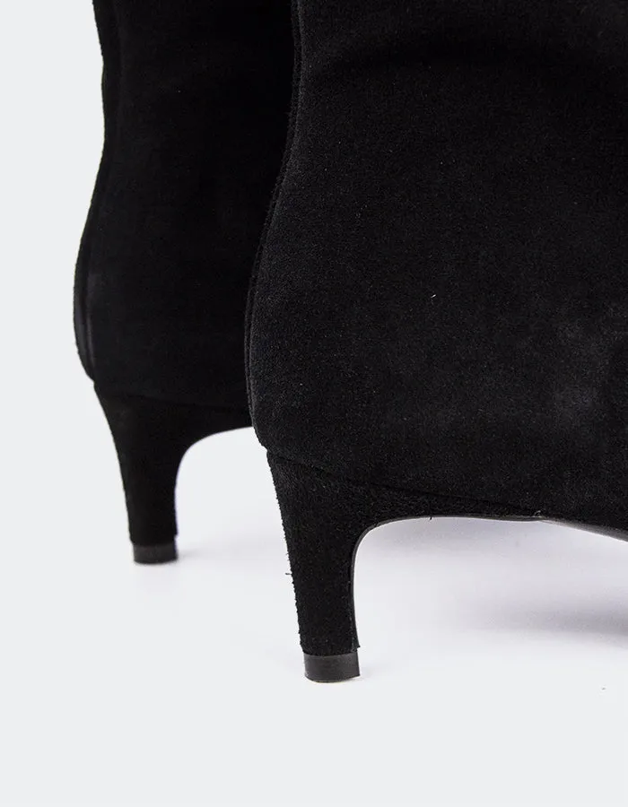 Raissa Black Suede