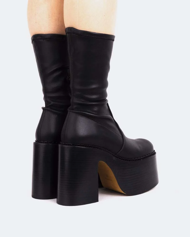 Remington Black Leather