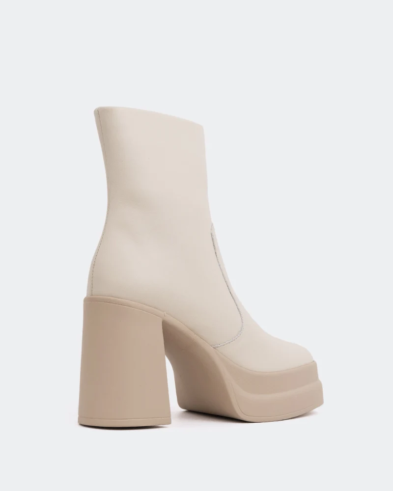 Padua Off White Leather