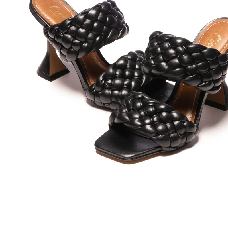 Mimosa Black Leather
