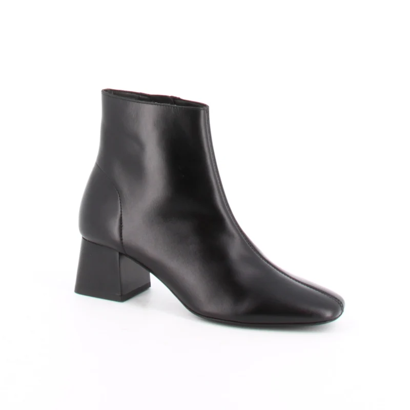 SIMA NOIR