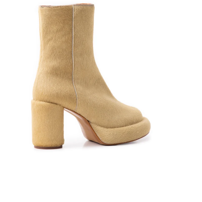 Weston Camel Pony