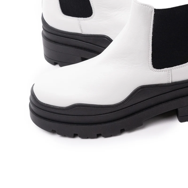 Deauville White Leather